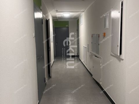 2-komnatnaya-prosp-geroev-donbassa-d-12 фото