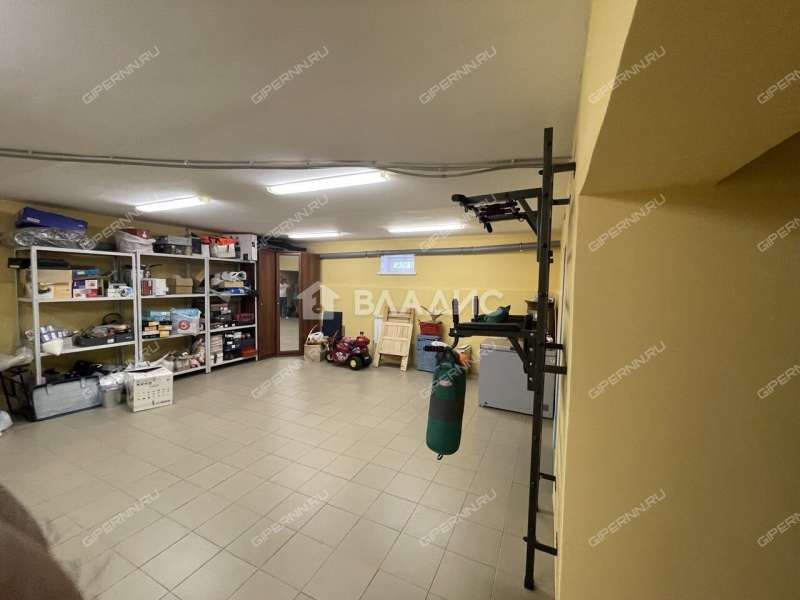 дом на 6-й улице город Бор