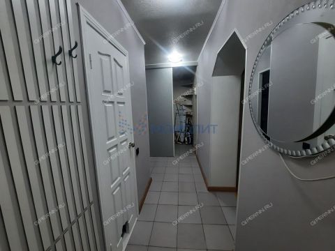 3-komnatnaya-mkr-shherbinki-1-y-d-10b фото