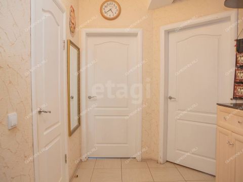 1-komnatnaya-ul-michurina-d-1 фото