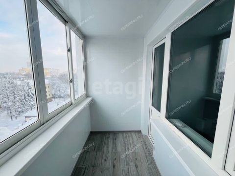 2-komnatnaya-ul-izhorskaya-d-38 фото