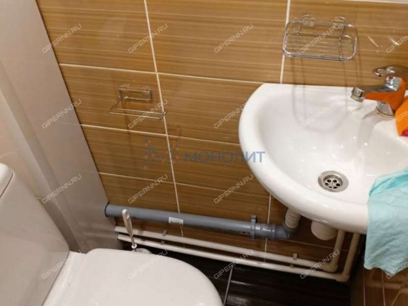 помещение под офис, недвижимость под салоны красоты на улице Героя Попова