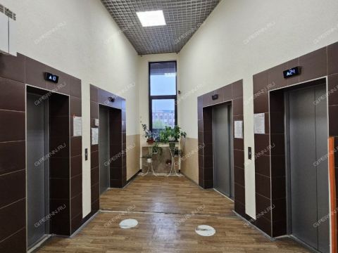 1-komnatnaya-ul-turgeneva-d-25 фото