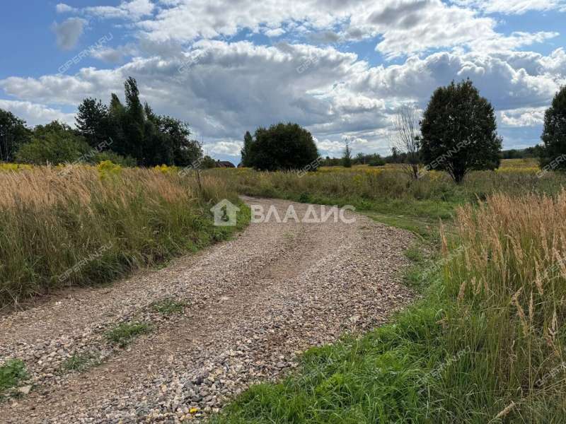 земельный участок 15 соток 345 деревня Бугры