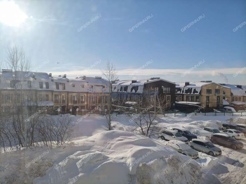 двухкомнатная квартира на улице Верхнепечёрская дом 13 к1