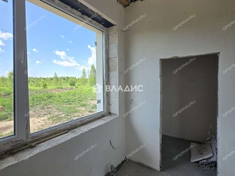дом на  сельский посёлок Ждановский