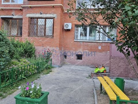 3-komnatnaya-ul-aleksandra-hohlova-d-21 фото