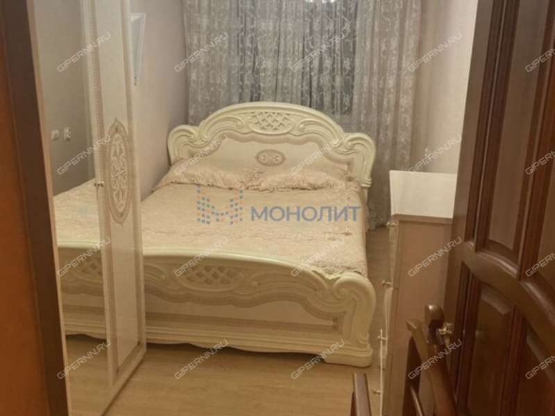 трёхкомнатная квартира на Эпроновской улице дом 10