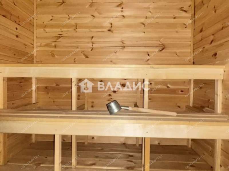 дом на Восточной улице рабочий посёлок Горбатовка
