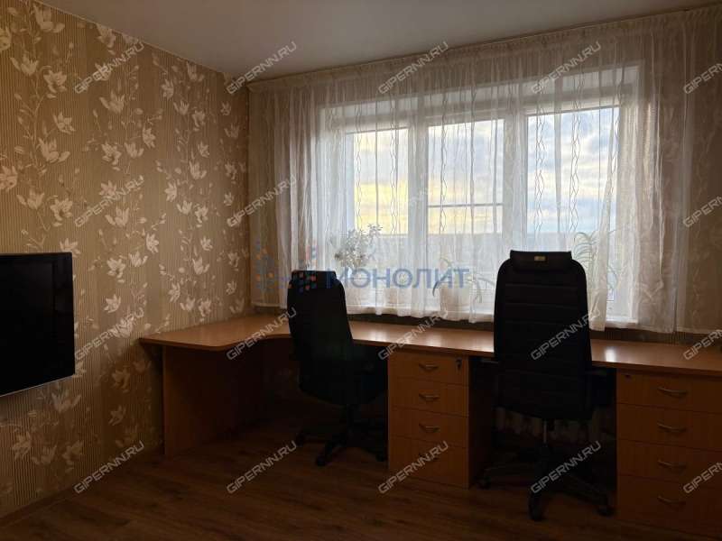 двухкомнатная квартира на улице Строкина дом 18