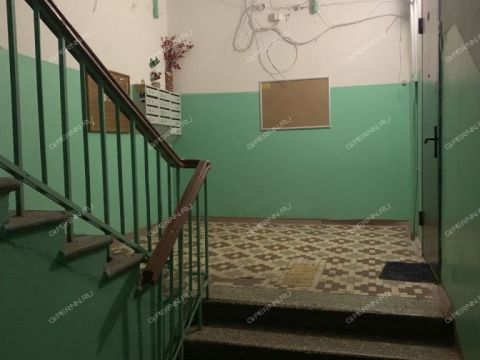 2-komnatnaya-prosp-gagarina-d-17 фото