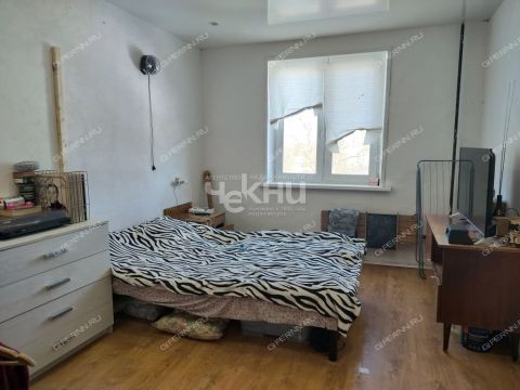 3-komnatnaya-ul-germana-lopatina-d-13 фото