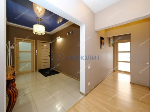 3-komnatnaya-ul-rodionova-d-39 фото