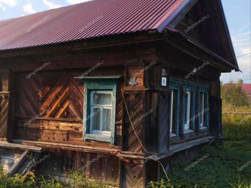 дом на Колхозной улице деревня Ларионово