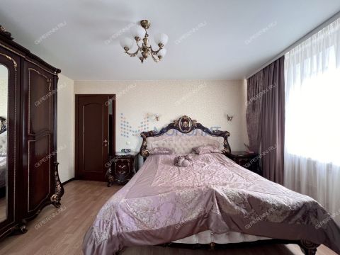 4-komnatnaya-prosp-gagarina-d-111 фото