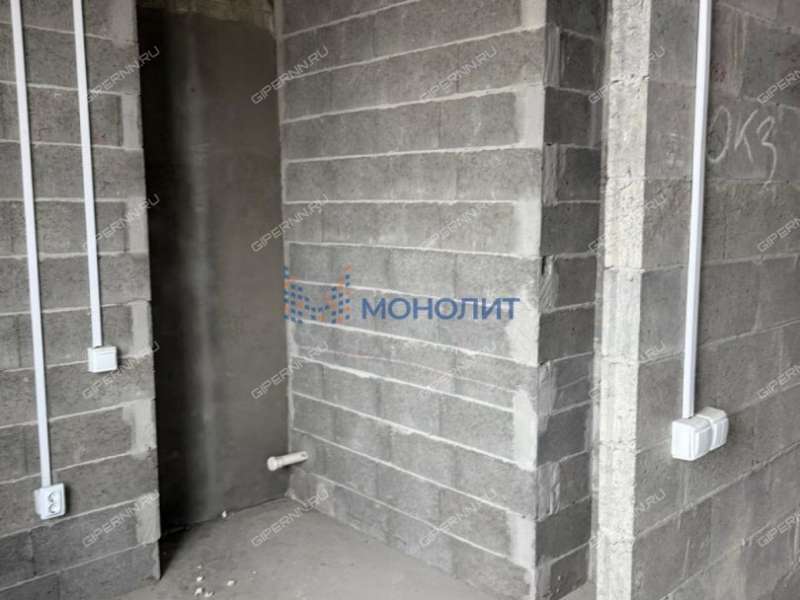 четырёхкомнатная квартира на Полтавской улице дом 15