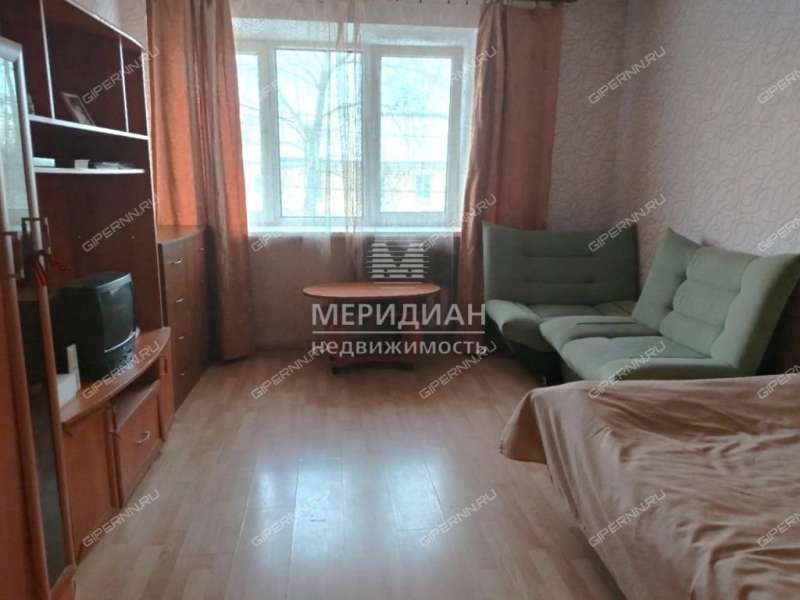 двухкомнатная квартира на улице Движенцев дом 30