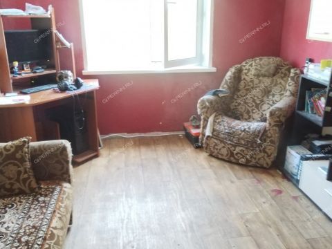 4-komnatnaya-ul-narodnaya-d-38 фото