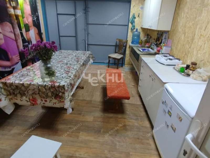 дом на Севастопольской улице