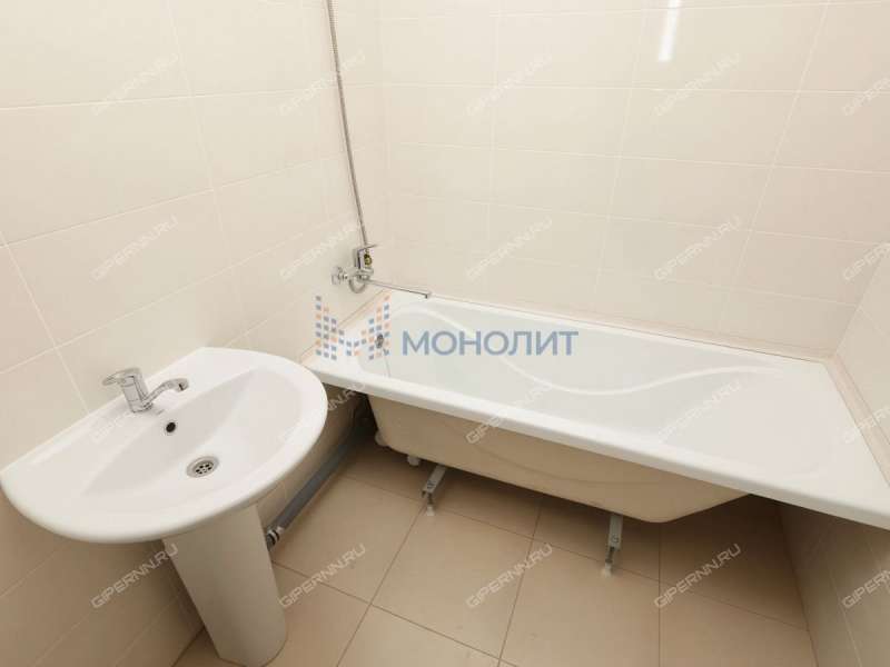 трёхкомнатная квартира на улице Васильева дом 31А