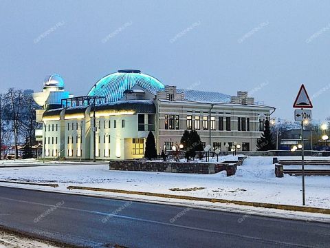 3-komnatnaya-ul-internacionalnaya-d-33 фото