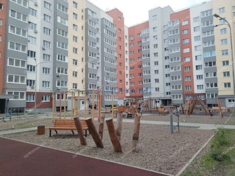 2-komnatnaya-ul-vyaznikovskaya-d-40 фото