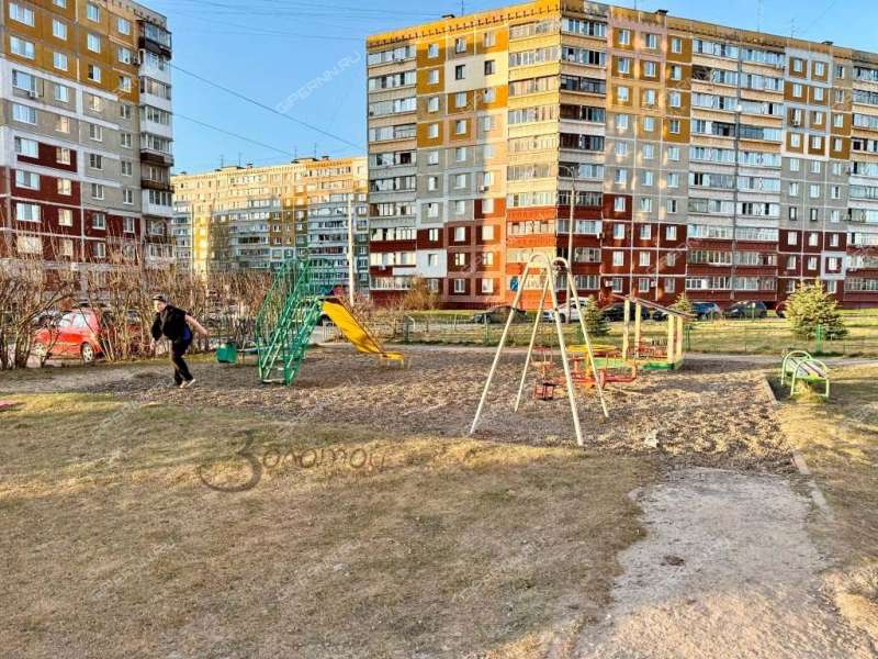 двухкомнатная квартира на улице Героя Шнитникова дом 3