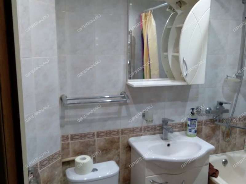 трёхкомнатная квартира на улице Гастелло дом 5а город Павлово