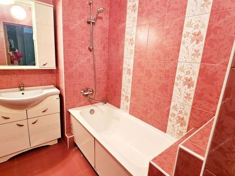 двухкомнатная квартира на улице Нижне-Печерская дом 15