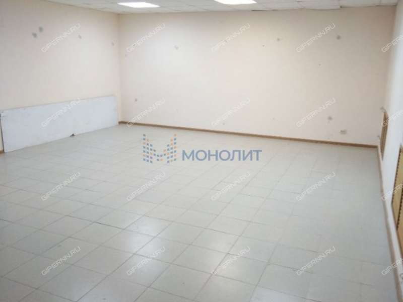 помещение под офис, торговую площадь на улице 40 лет Октября город Кстово