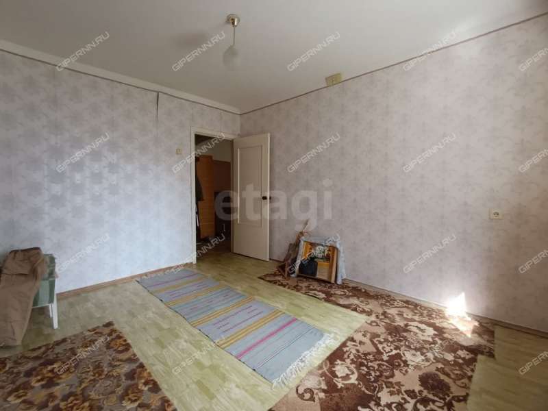 двухкомнатная квартира на улице Верхнепечёрская дом 7 к2