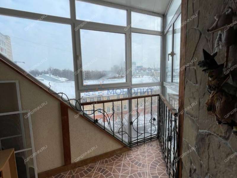 четырёхкомнатная квартира на улице Нестерова дом 33