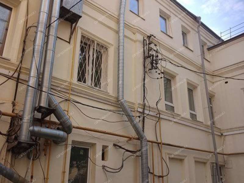 помещение под торговую площадь на улице Минина