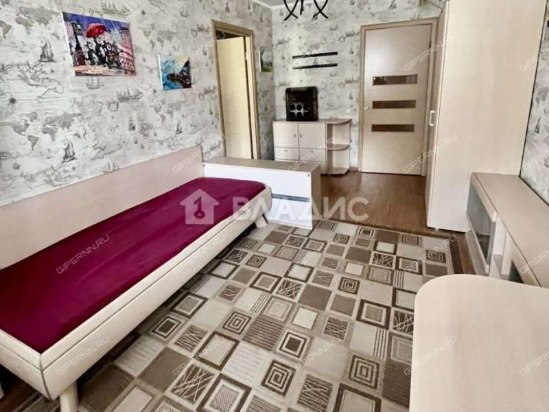 четырёхкомнатная квартира на проспекте Ленина дом 30В