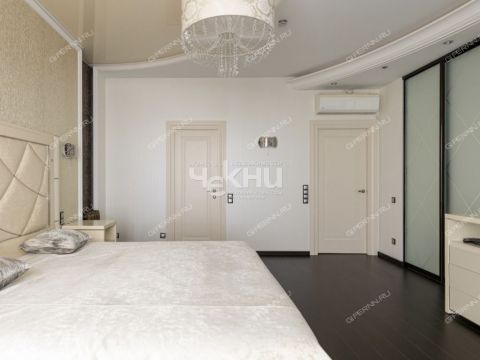 4-komnatnaya-ul-ulyanova-d-7 фото