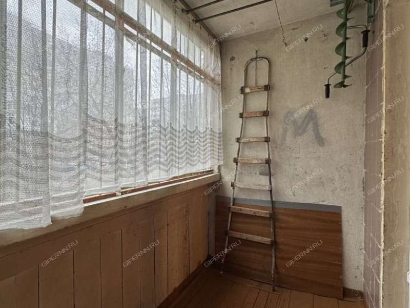 трёхкомнатная квартира на улице Строкина дом 9