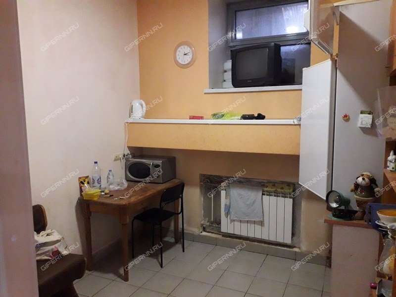 помещение под торговую площадь на улице Бекетова