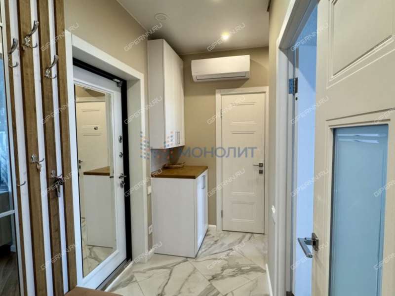 трёхкомнатная квартира на улице Июльских Дней дом 1 к2