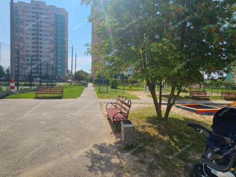 2-komnatnaya-ul-nizhne-pecherskaya-d-15 фото