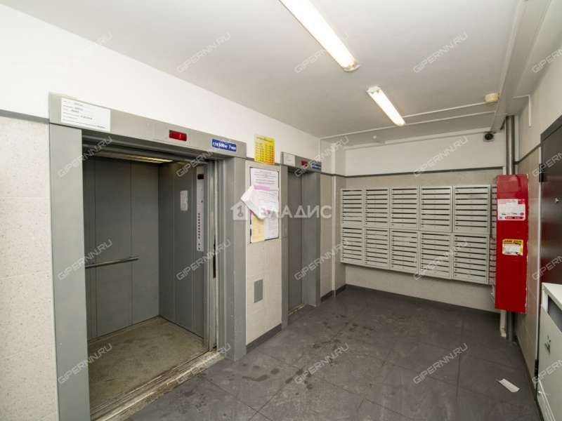 трёхкомнатная квартира на улице Карла Маркса дом 52