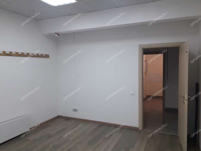 помещение под торговую площадь на улице Невзоровых