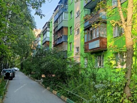 3-komnatnaya-ul-voennyh-komissarov-d-5 фото