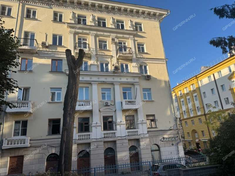 трёхкомнатная квартира на Большой Покровской улице дом 35а