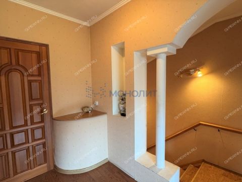 dom-selo-ostankino-gorodskoy-okrug-bor фото