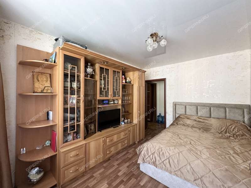 трёхкомнатная квартира на Театральной улице дом 10 город Кстово