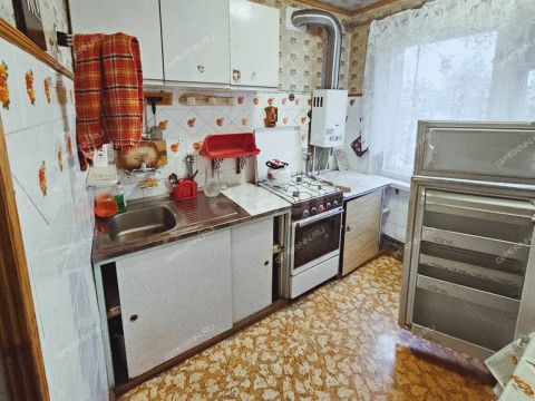 2-komnatnaya-prosp-busygina-d-30 фото