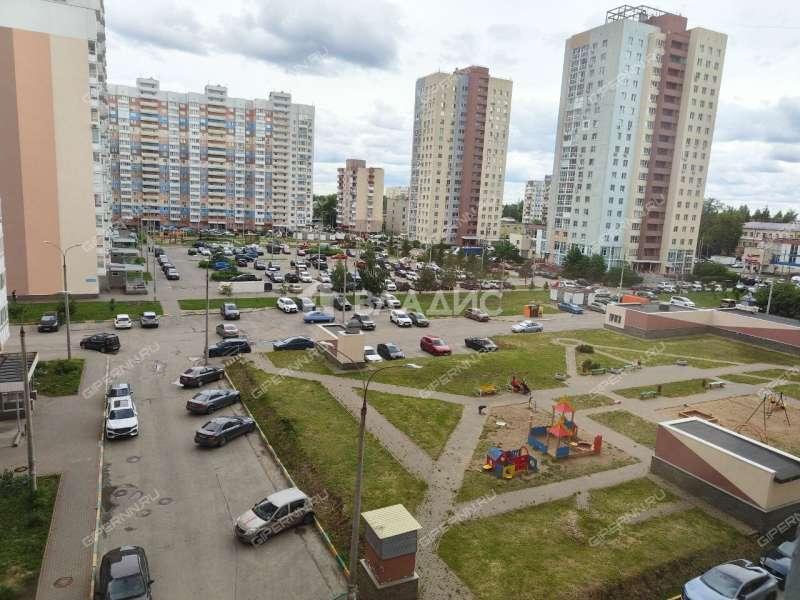 трёхкомнатная квартира на Краснозвёздной улице дом 31