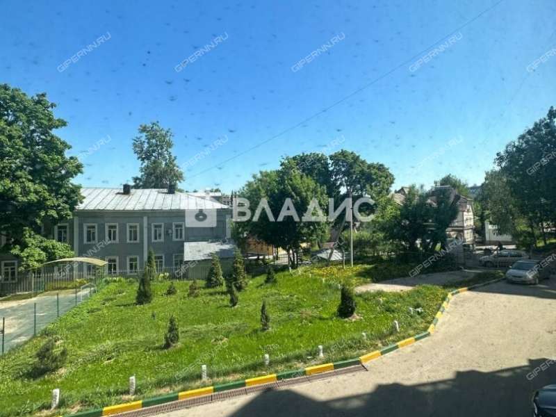 помещение под помещение свободного назначения на Почаинской улице