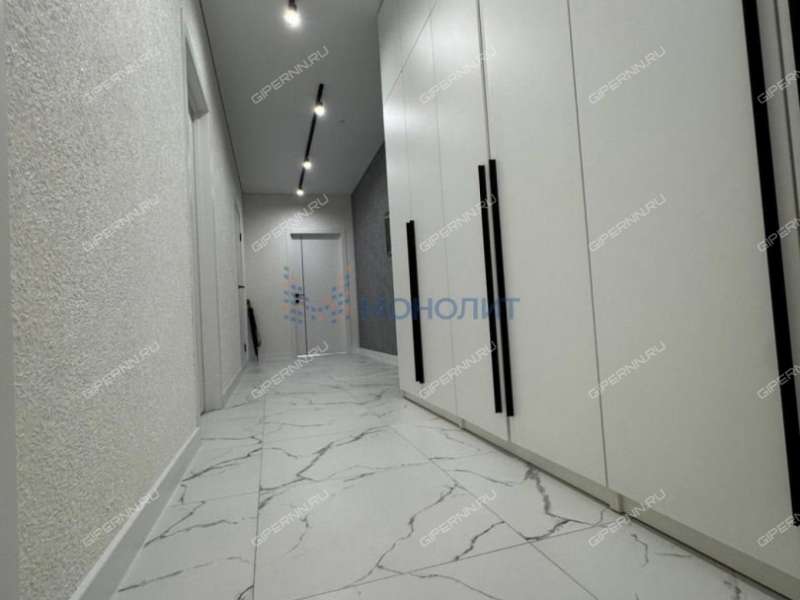 трёхкомнатная квартира на улице Композитора Касьянова дом 11