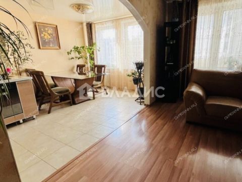 4-komnatnaya-prosp-lenina-d-30v фото